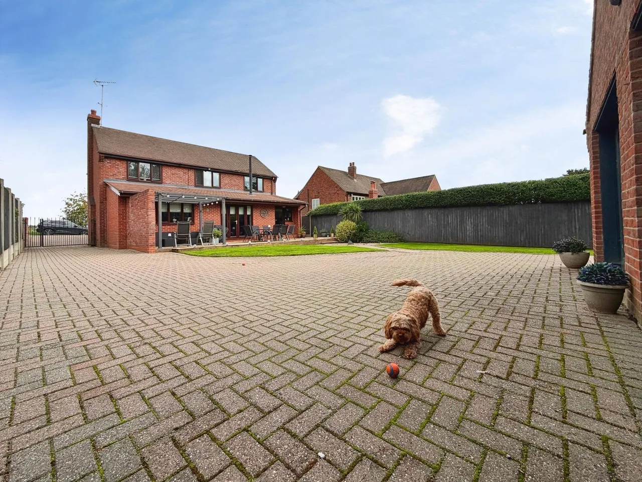Northfield Avenue, Pleasley Vale, NG19, photo 9