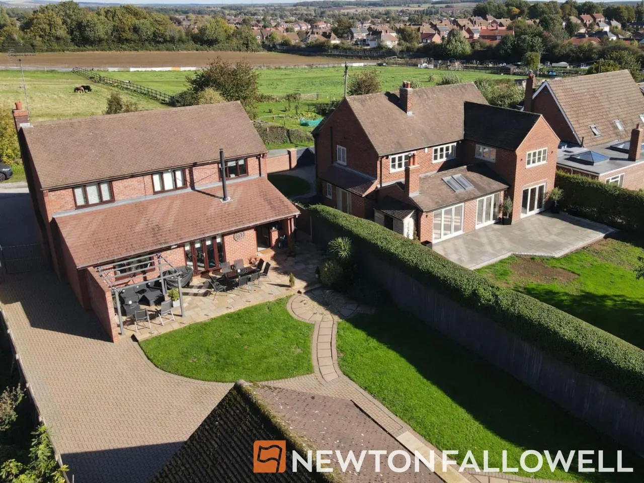 Northfield Avenue, Pleasley Vale, NG19, photo 5