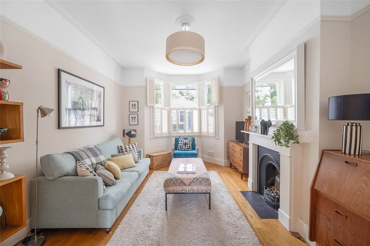 Hugon Road, Fulham, London, SW6, photo 4