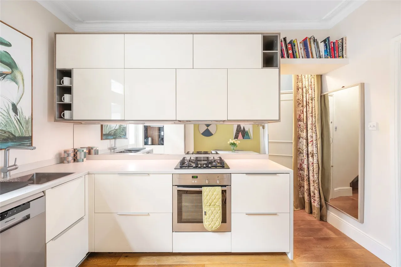 Hugon Road, Fulham, London, SW6, photo 11