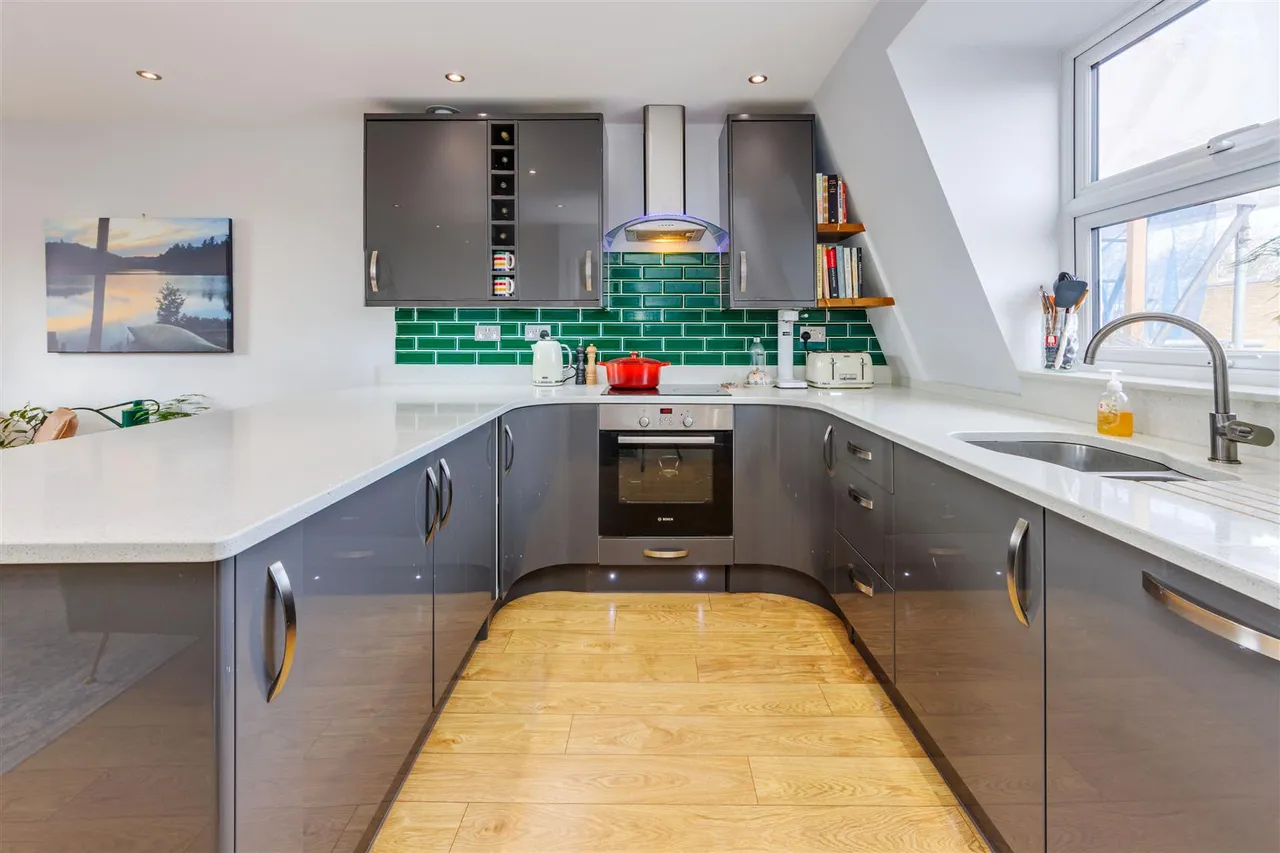 Malden Road, London, NW5, photo 11
