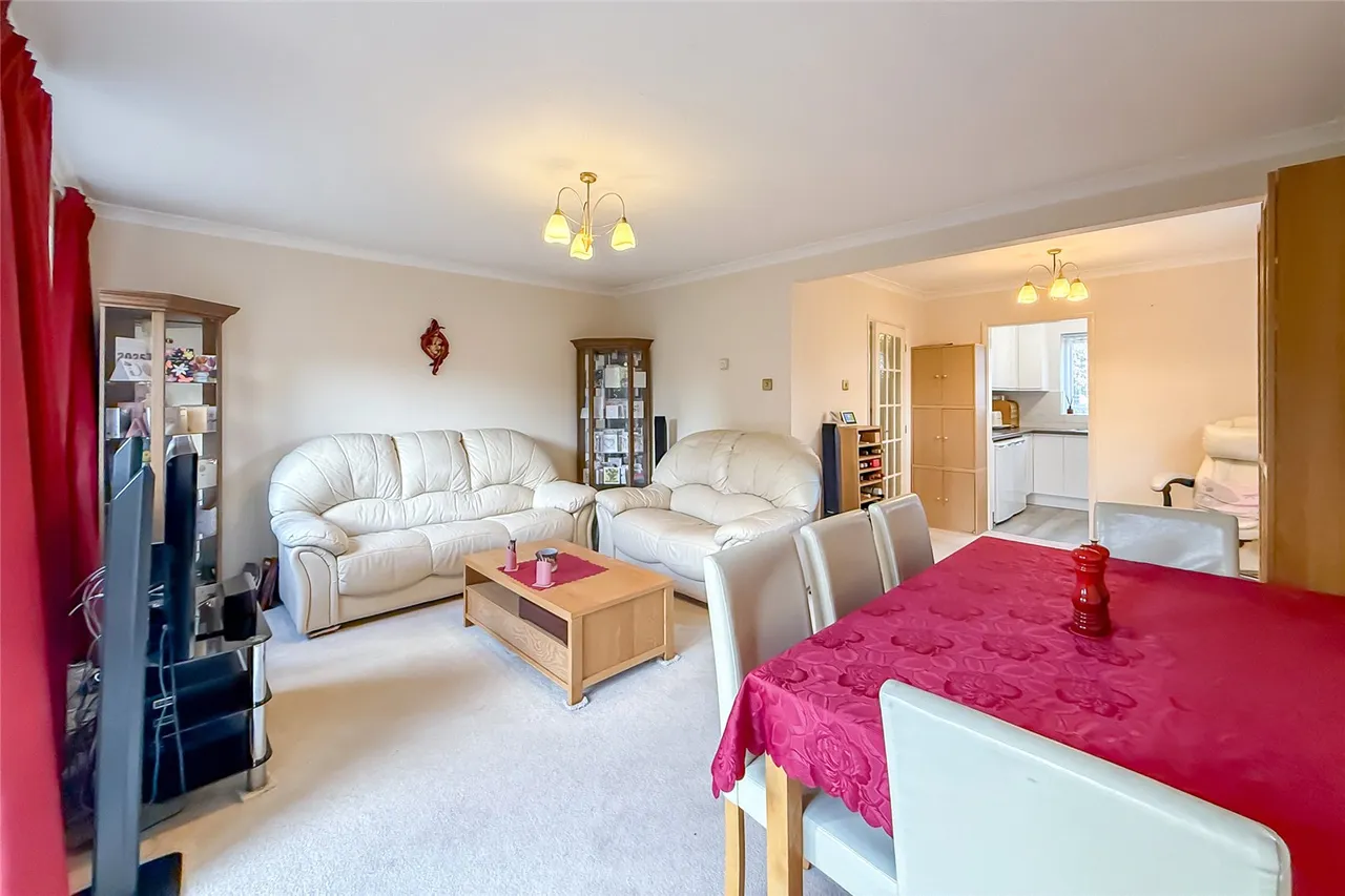 Runcie Close, St. Albans, Hertfordshire, AL4 9AX, photo 4