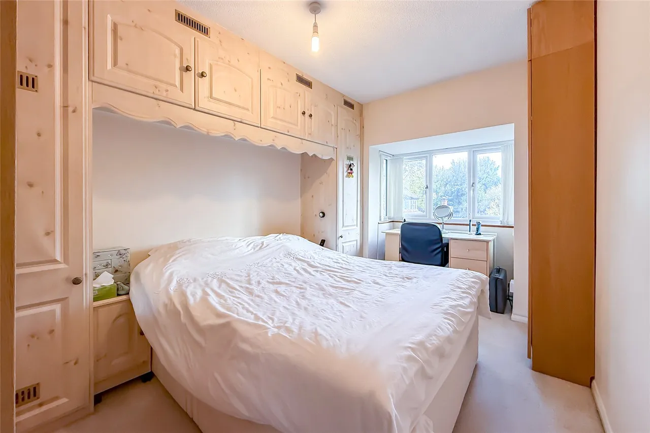 Runcie Close, St. Albans, Hertfordshire, AL4 9AX, photo 5