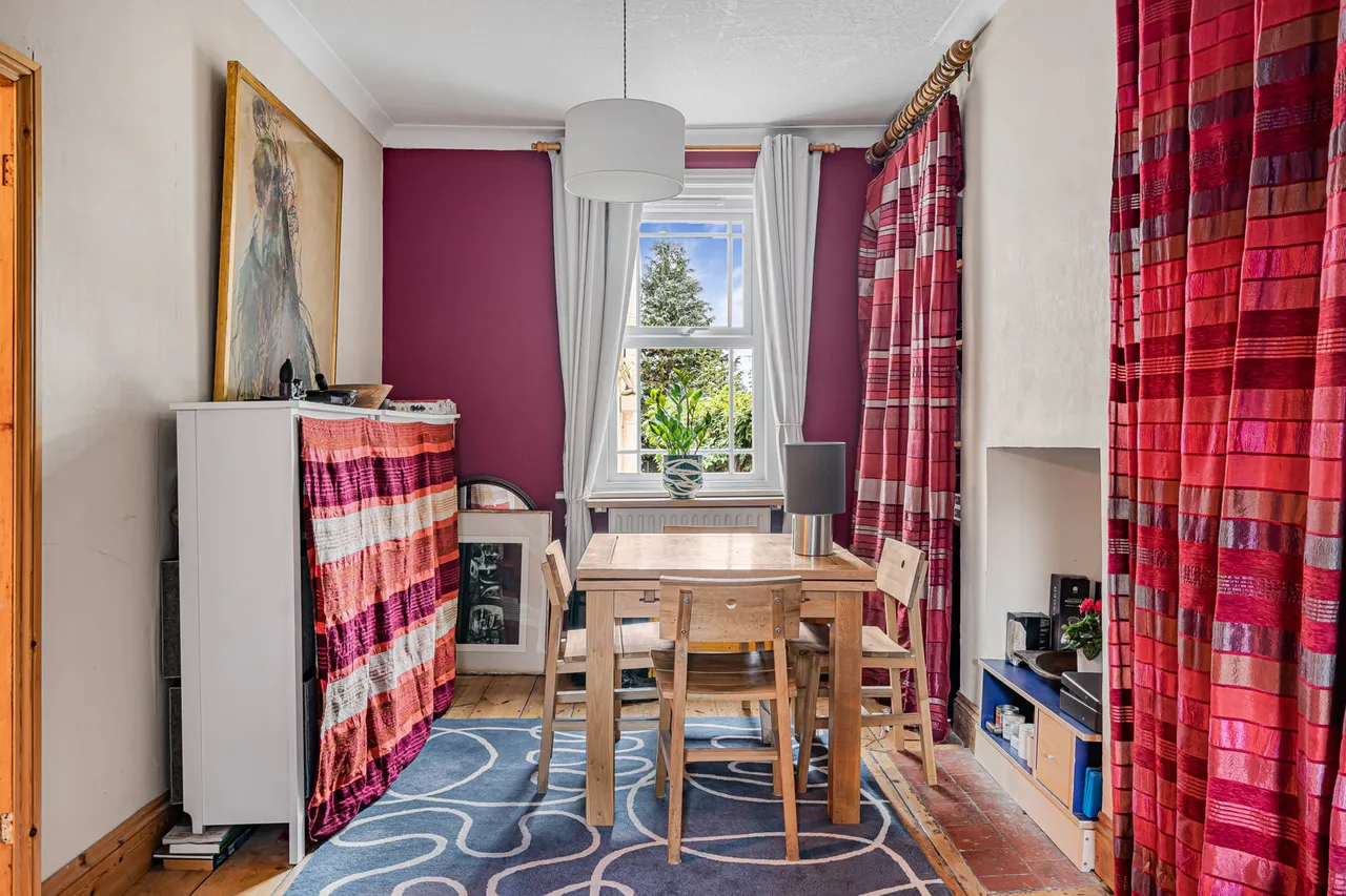 Hale Road, Farnham, GU9, photo 4