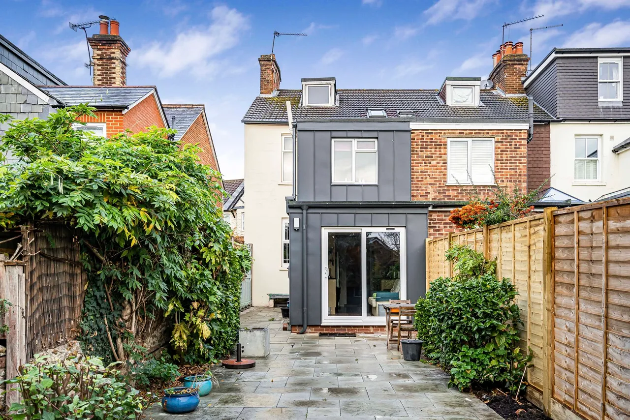 Hale Road, Farnham, GU9, photo 10