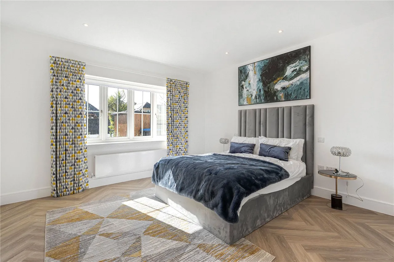 Chase Side, Southgate, London, N14 4PR, photo 9