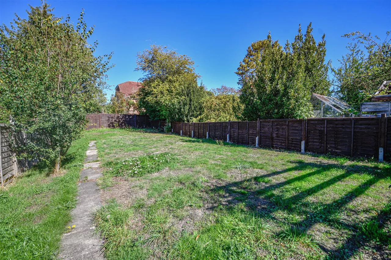 Fair Oak Road, Bishopstoke, SO50, photo 13