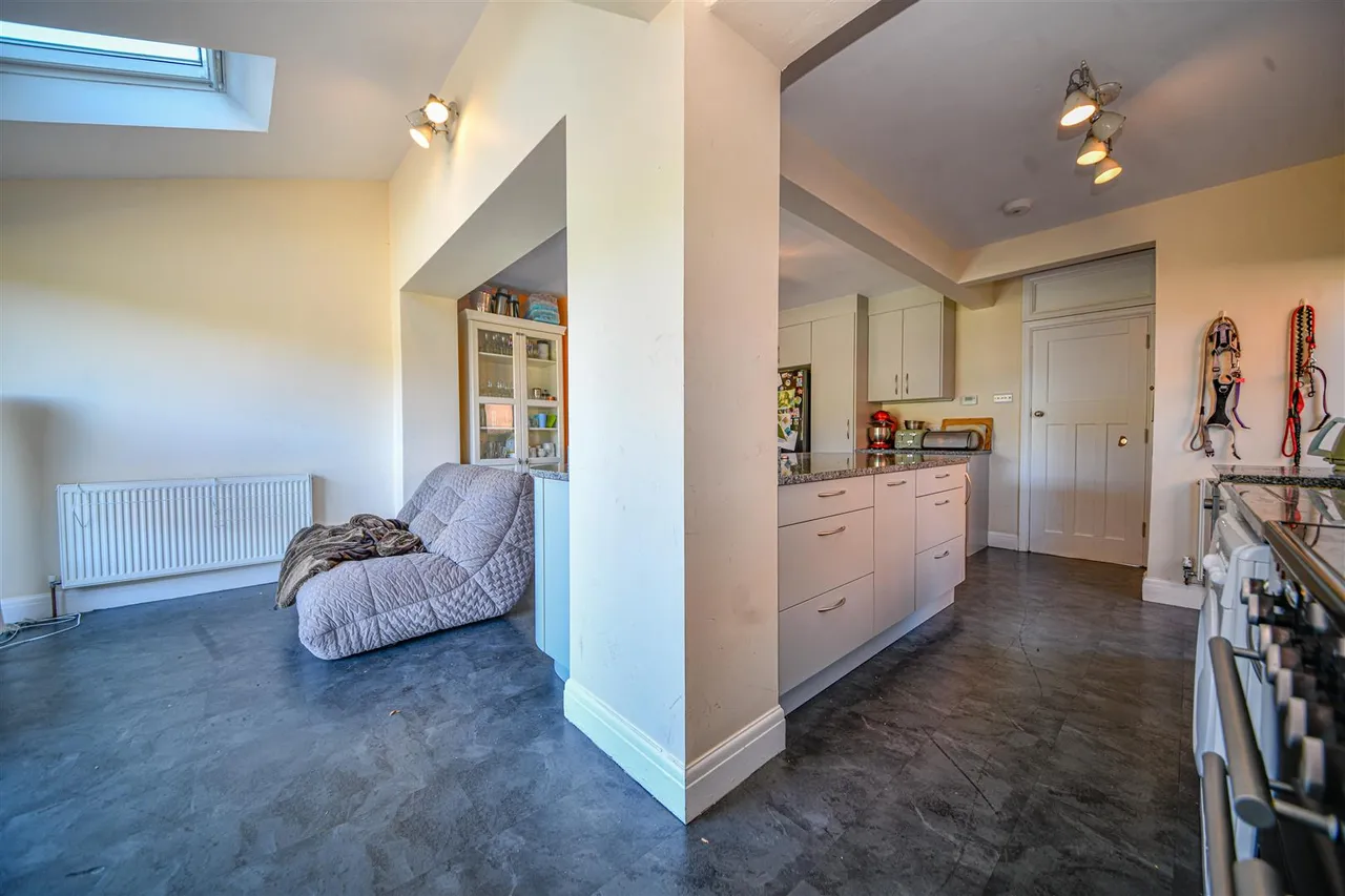 Fair Oak Road, Bishopstoke, SO50, photo 6