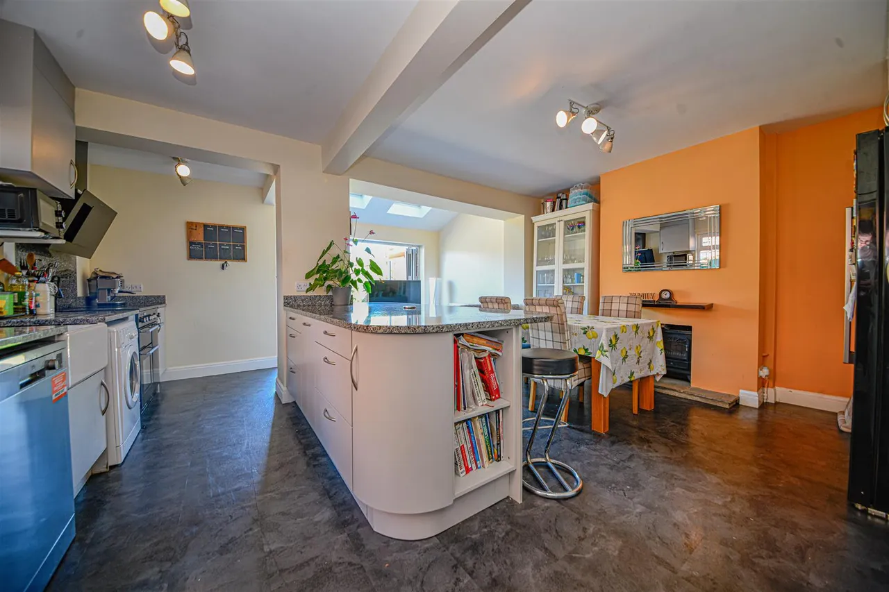 Fair Oak Road, Bishopstoke, SO50, photo 4