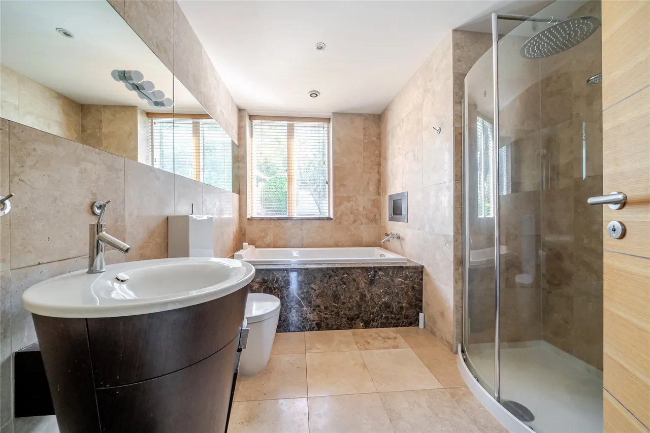 Skeet Hill Lane, Chelsfield, BR6, photo 23