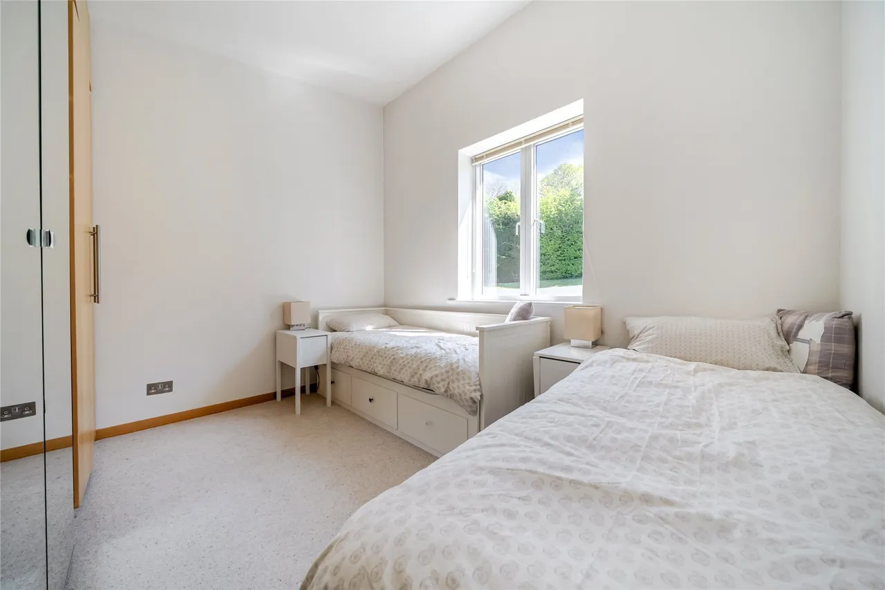Skeet Hill Lane, Chelsfield, BR6, photo 29
