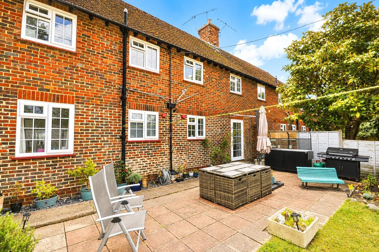 Cherry Tree Road, Milford, GU8, photo 14