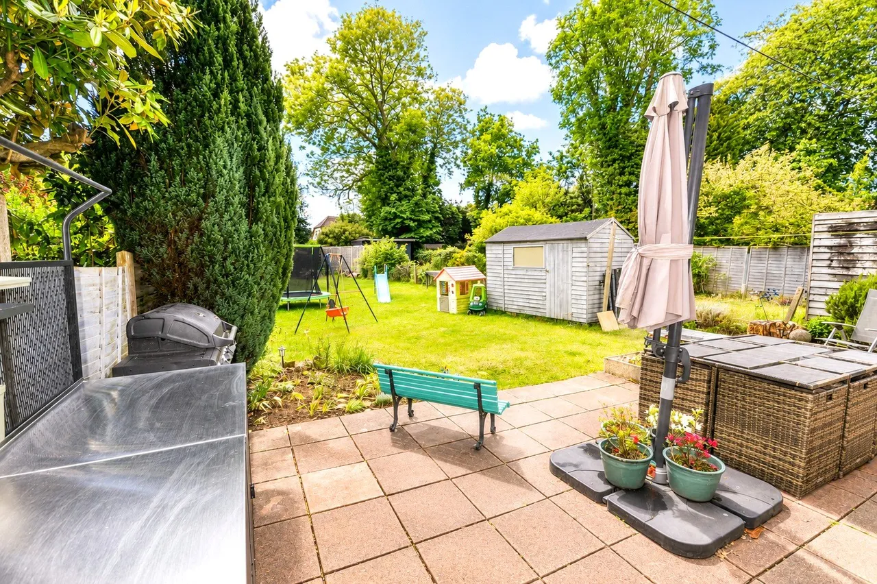 Cherry Tree Road, Milford, GU8, photo 10