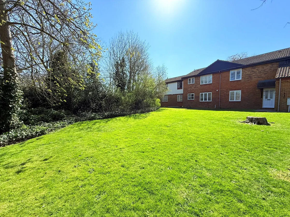 Borehamwood, WD6, photo 3
