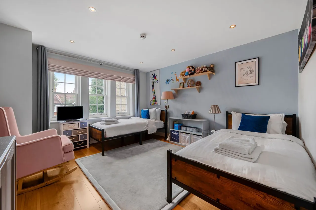 Grove Park Road, London, W4, photo 9