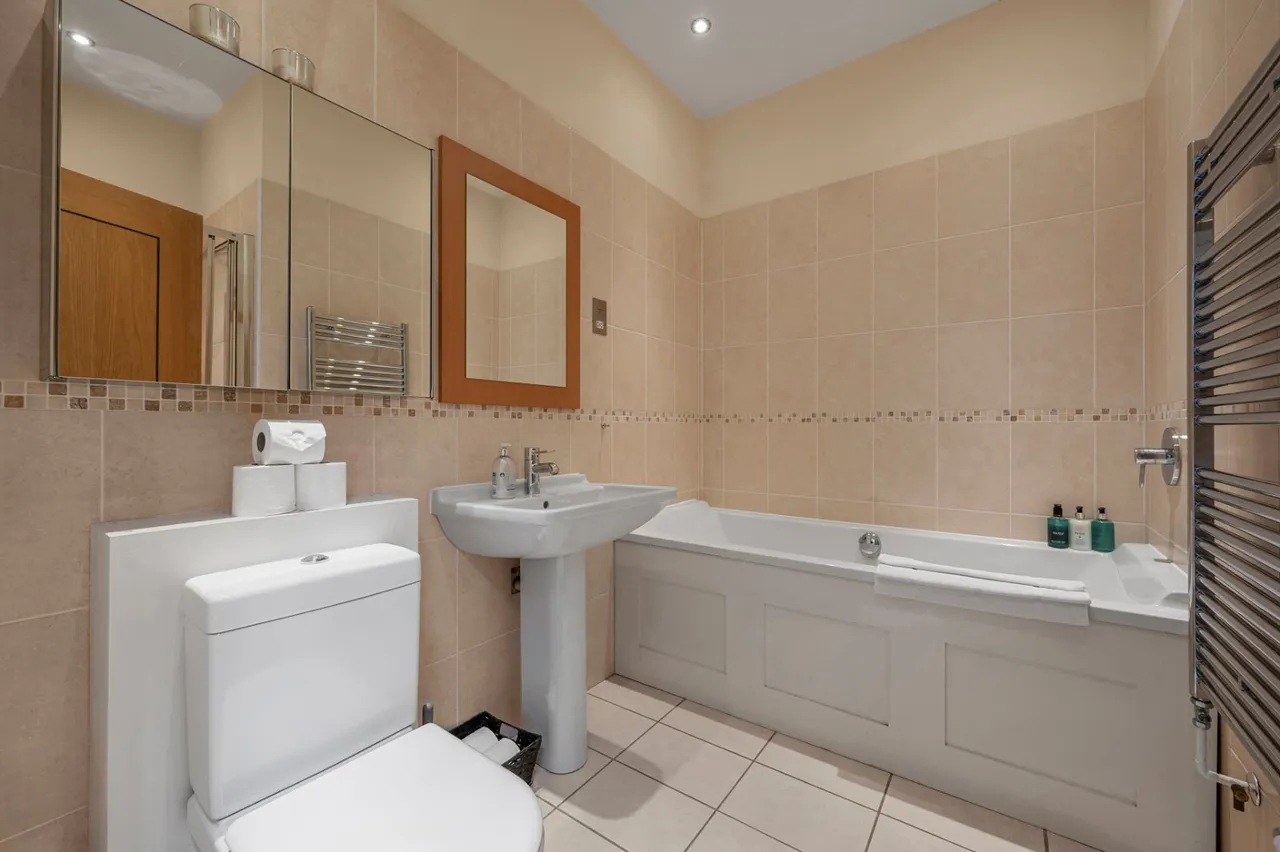 Grove Park Road, London, W4, photo 10