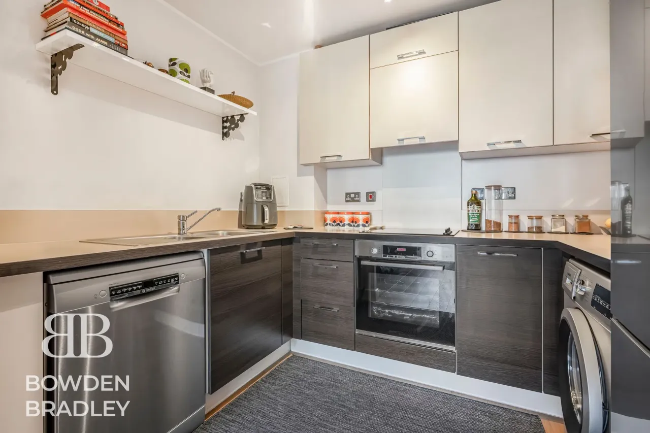 Booth Road, Parkside Court, E16, photo 6