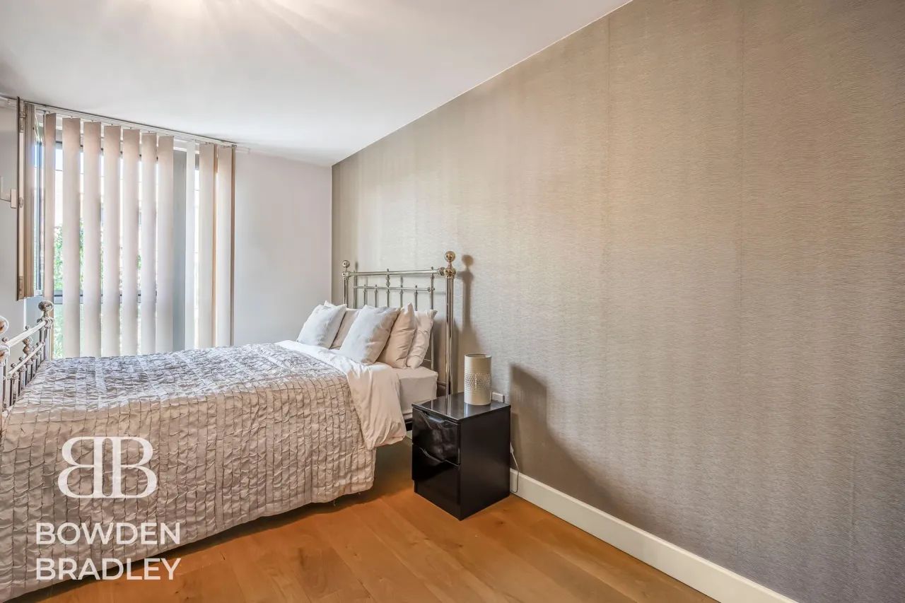 Booth Road, Parkside Court, E16, photo 28