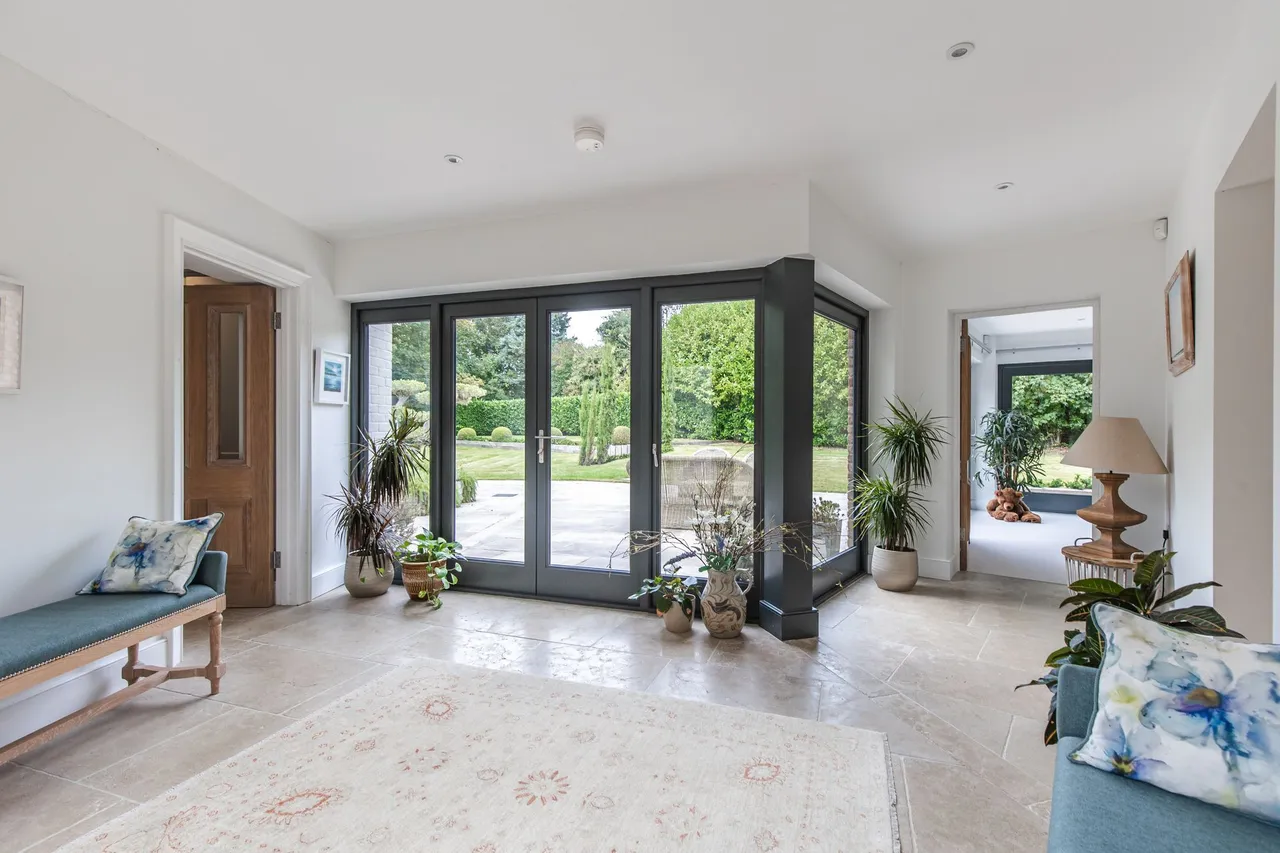 Luxury Coastal Living in the Heart of, photo 16