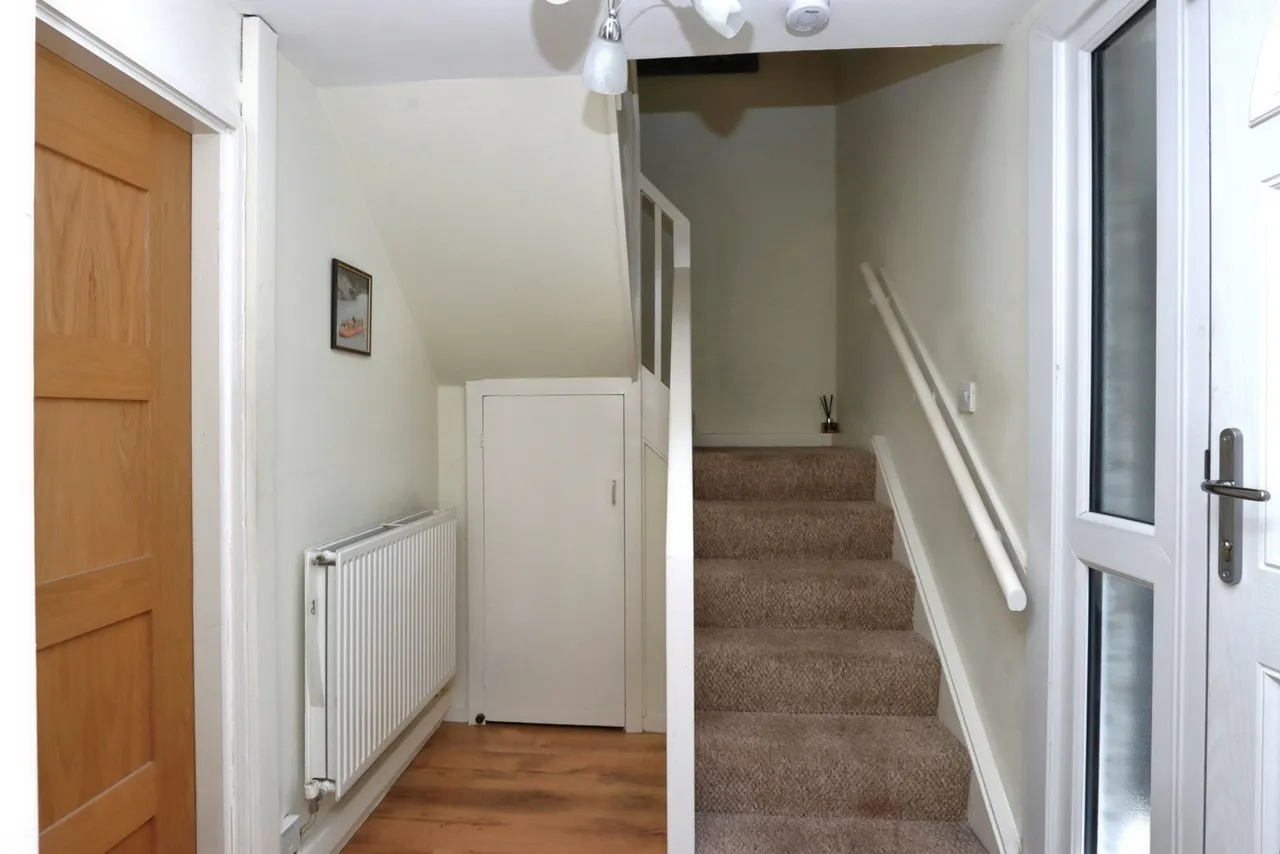 Hollinsend Road, Sheffield, South Yorkshire, S12, photo 6