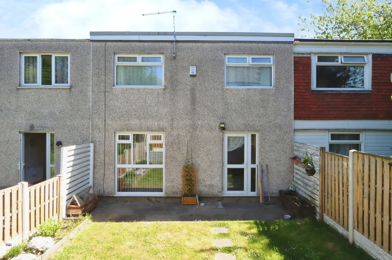 Hollinsend Road, Sheffield, South Yorkshire, S12, photo 17