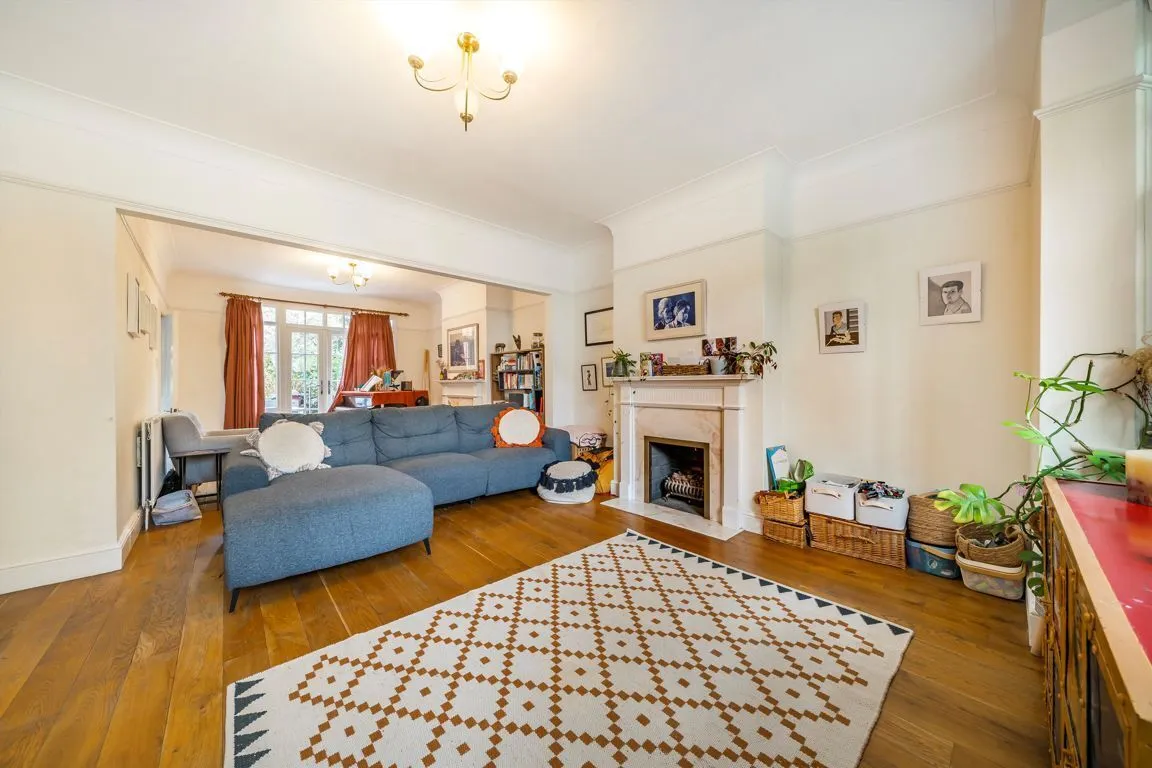 Tennyson Avenue, TW1, photo 4