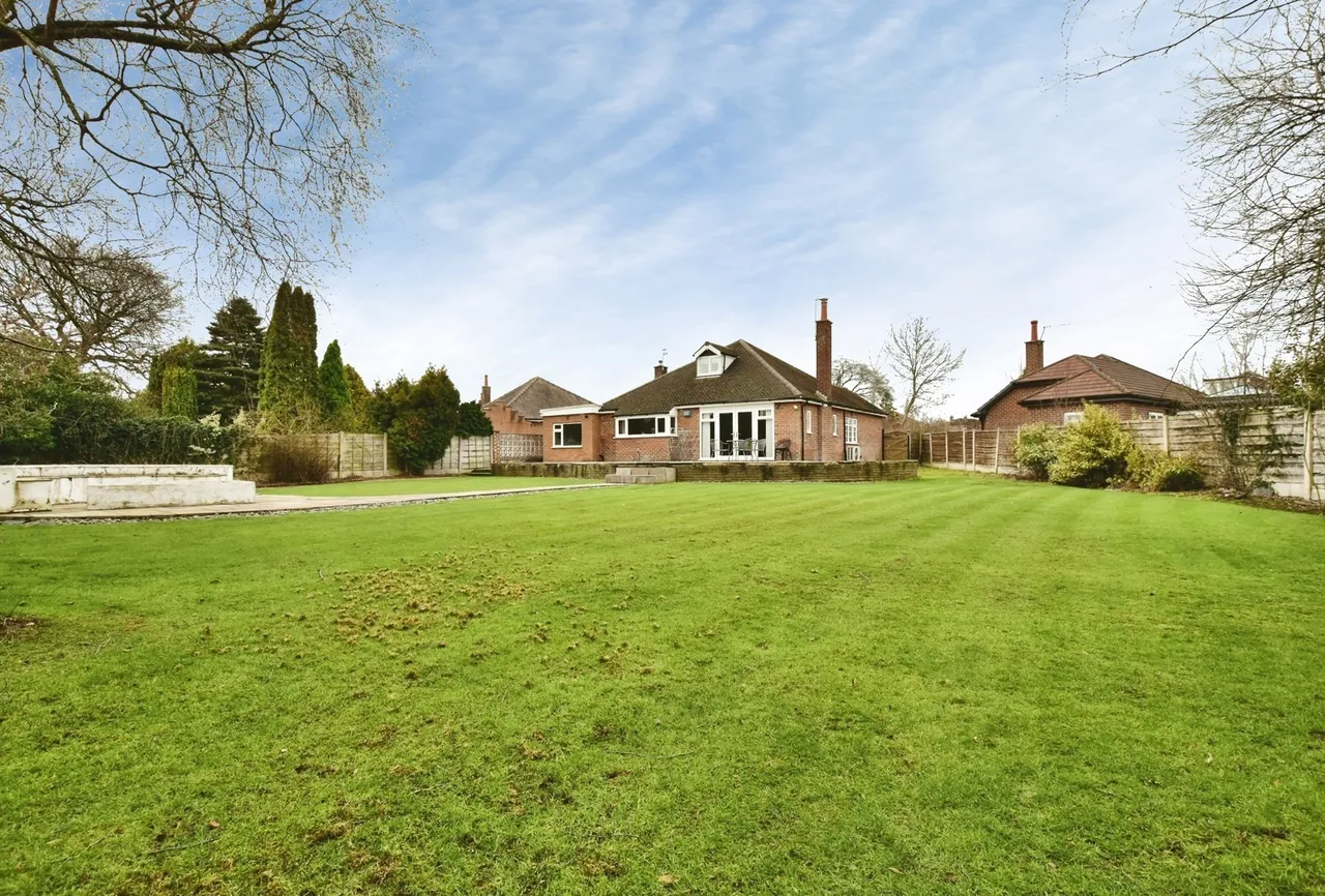 4 bed house for sale — Glandon Drive, Cheadle Hulme, Cheadle, Greater Manchester, SK8