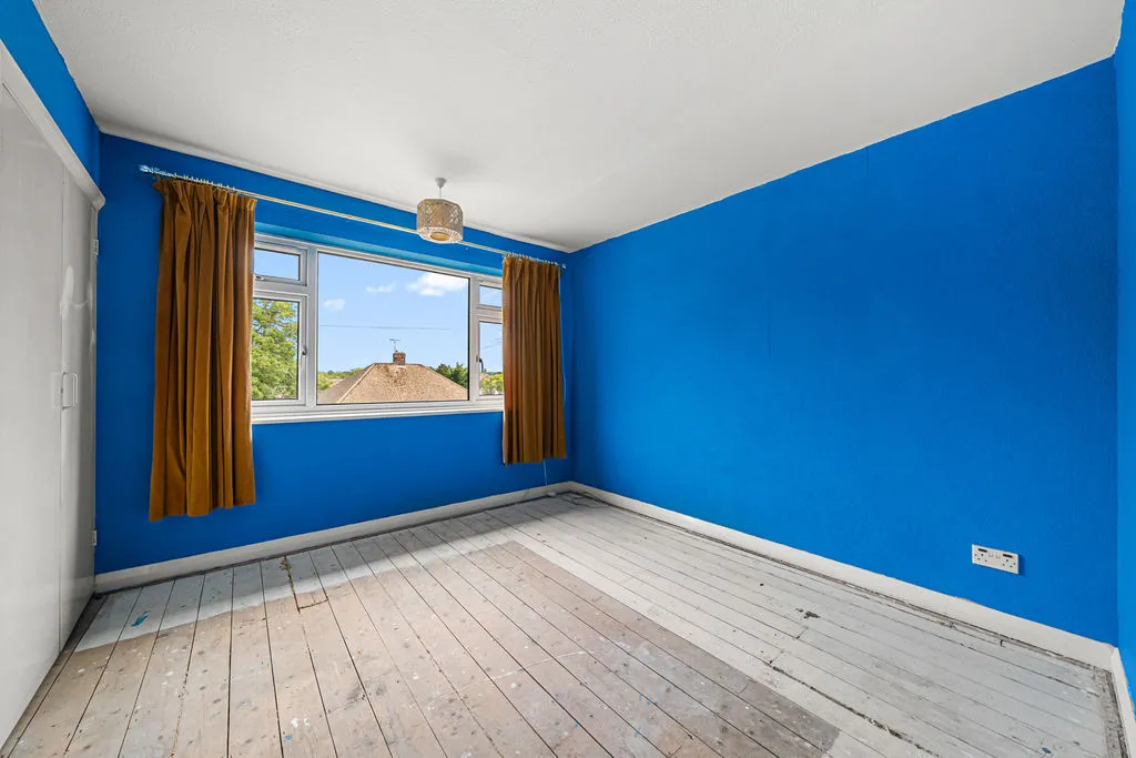 Simplemarsh Road, Addlestone KT15 1QH, photo 6