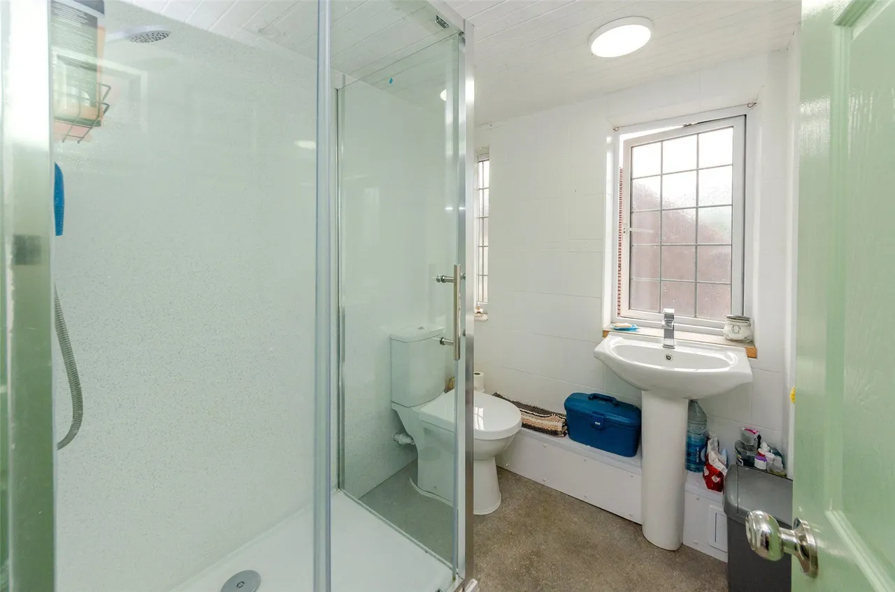 Abergele Road, Llanddulas, photo 15