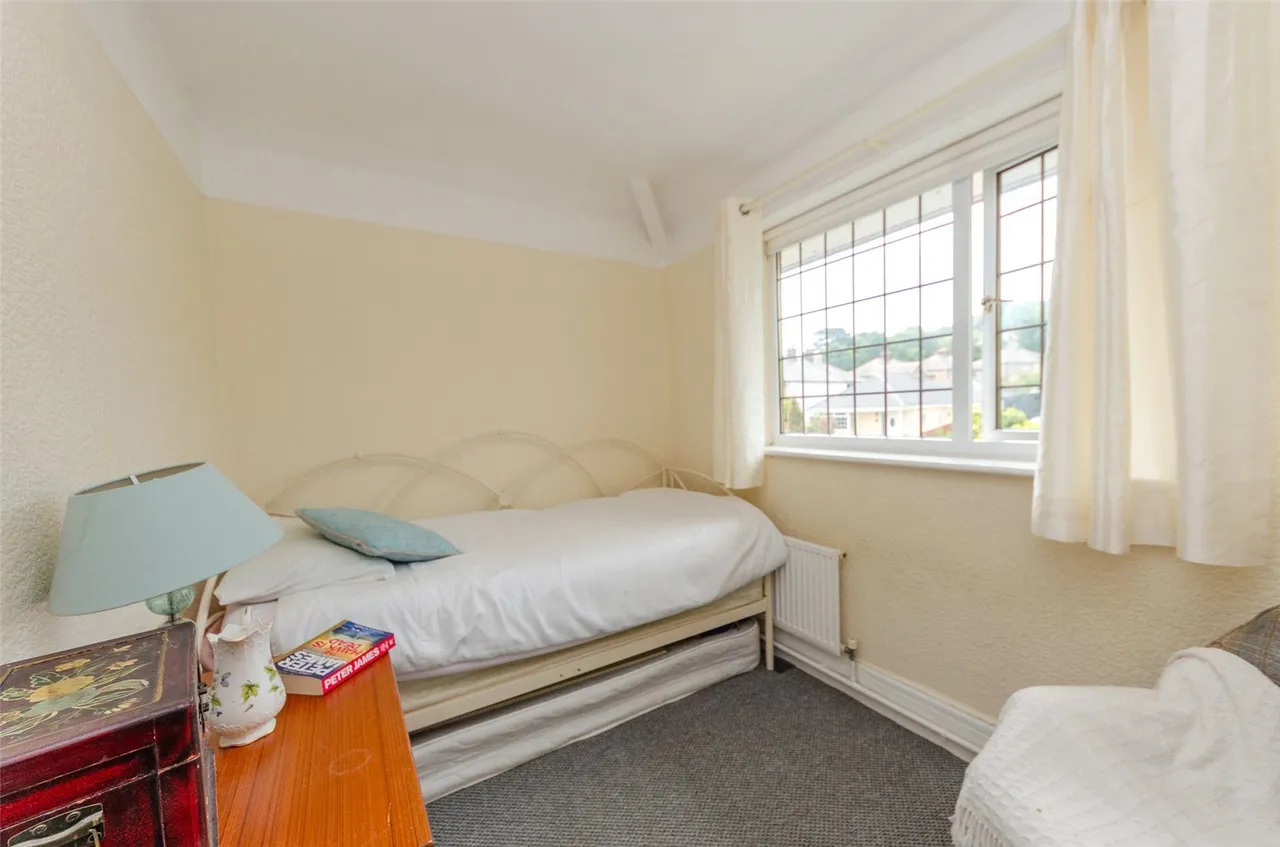 Abergele Road, Llanddulas, photo 19