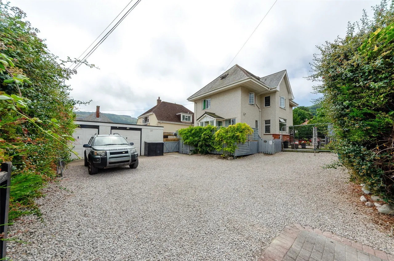 Abergele Road, Llanddulas, photo 24