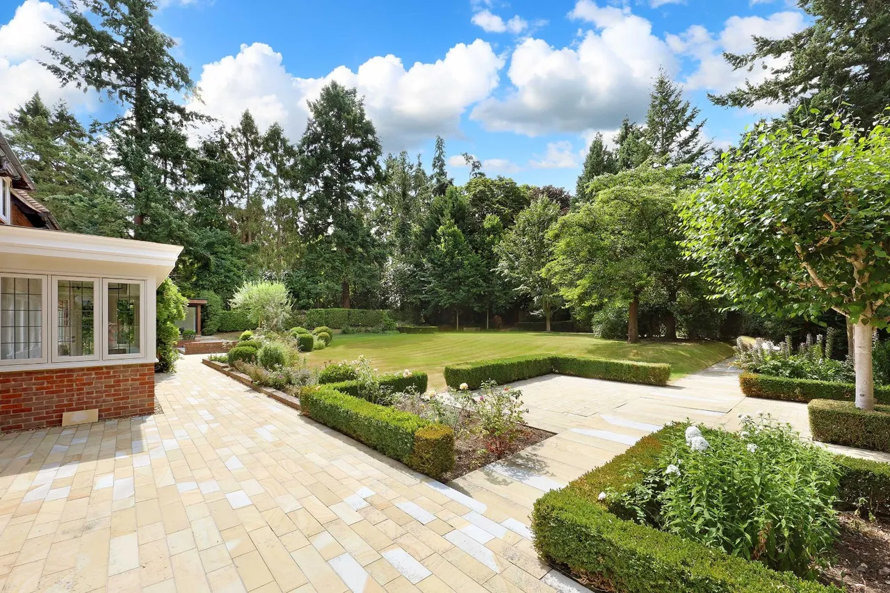 Nightingales Lane, Chalfont St. Giles, HP8, photo 22