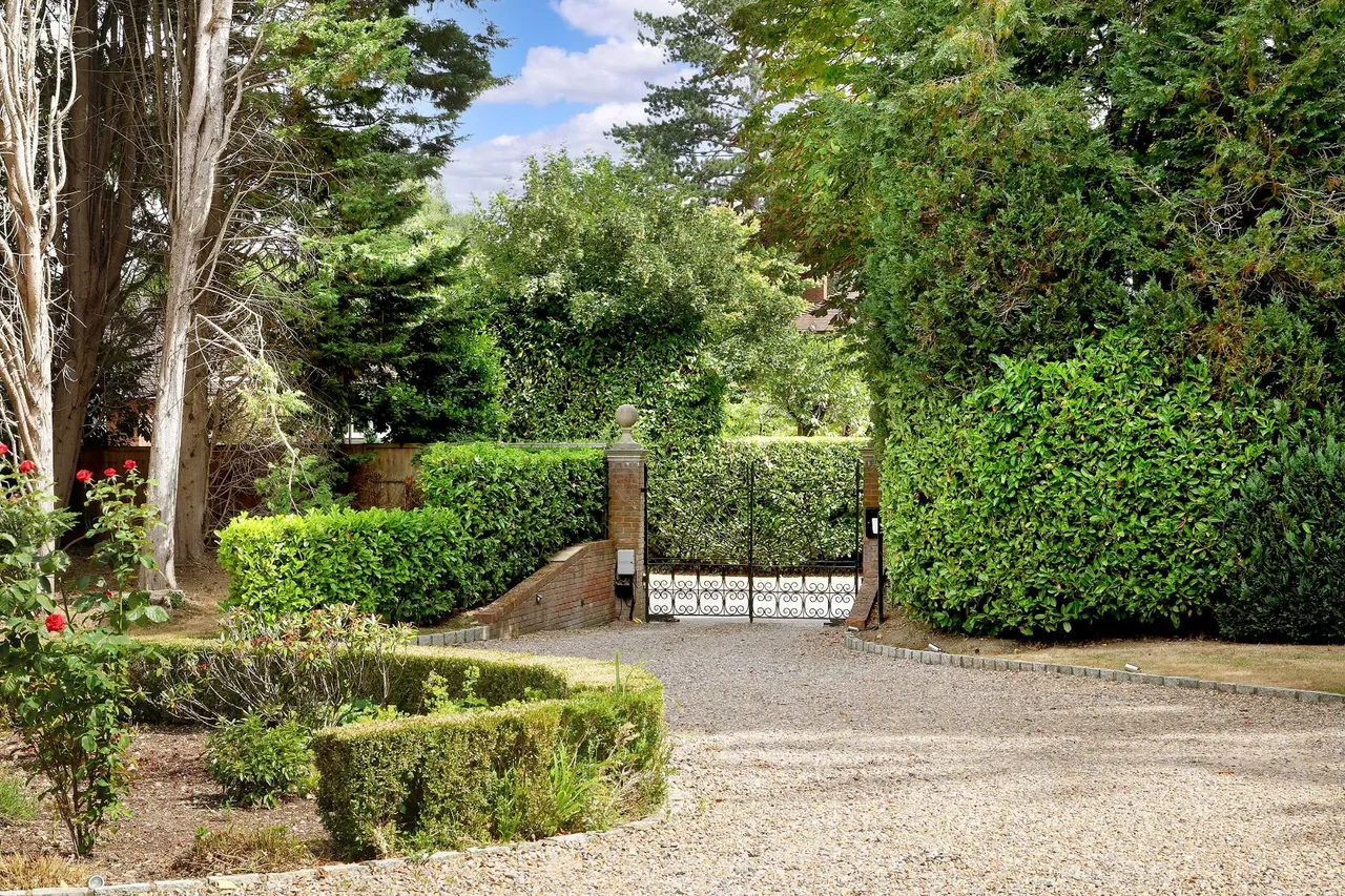Nightingales Lane, Chalfont St. Giles, HP8, photo 26