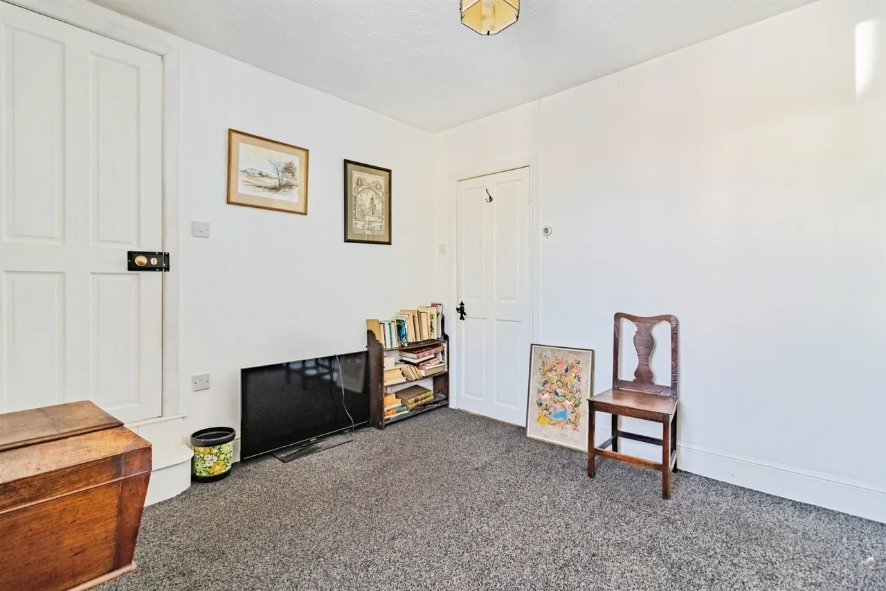 Albert Terrace, Newton Abbot, TQ12, photo 9