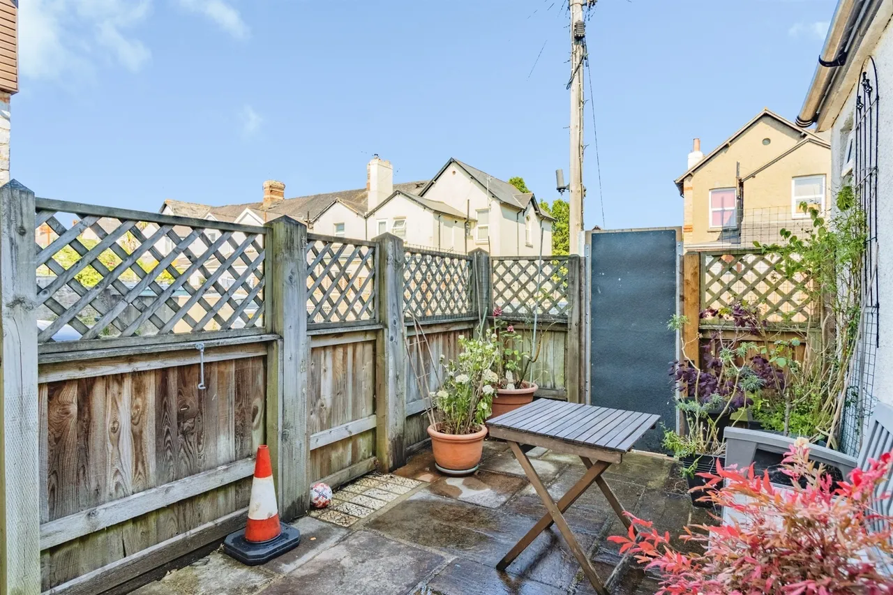 Albert Terrace, Newton Abbot, TQ12, photo 18