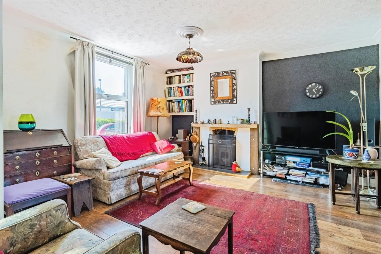 Albert Terrace, Newton Abbot, TQ12, photo 3