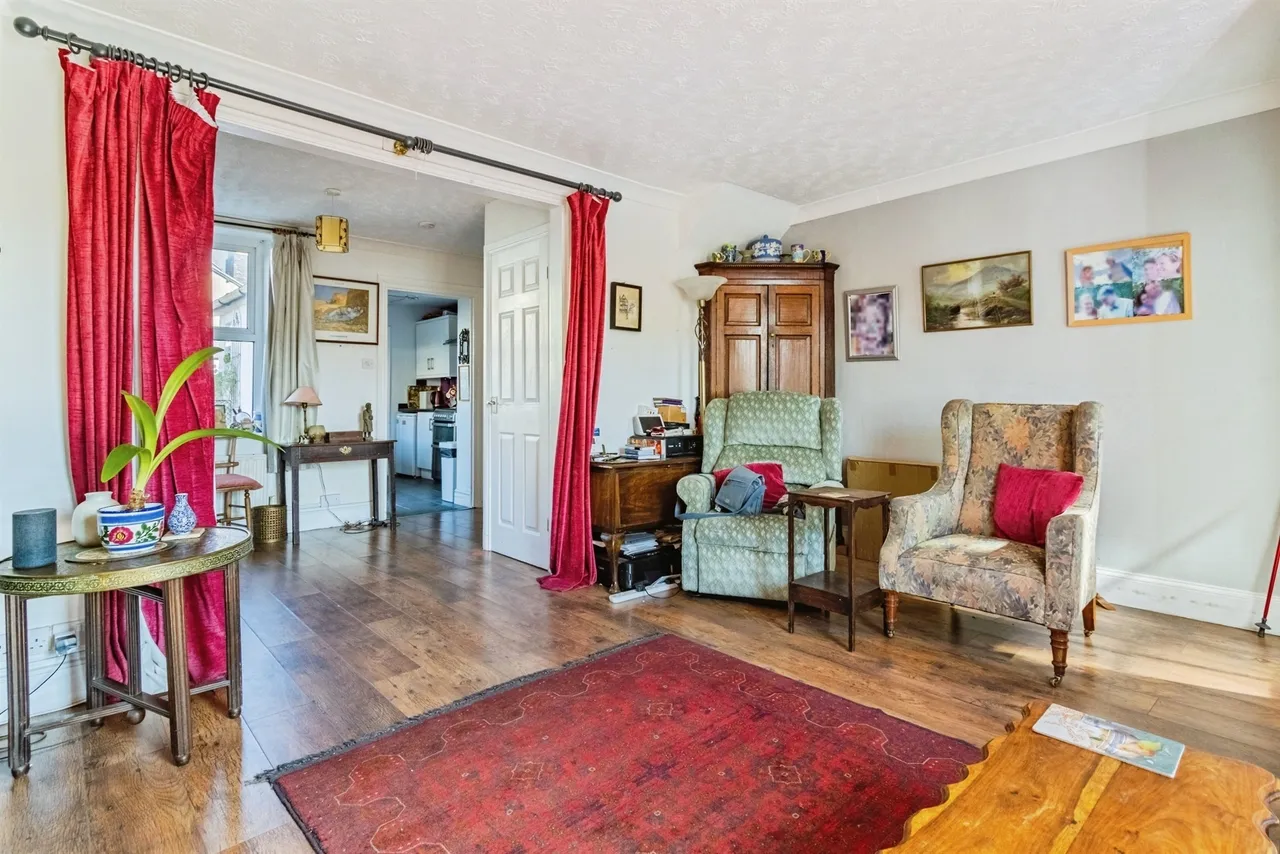 Albert Terrace, Newton Abbot, TQ12, photo 4