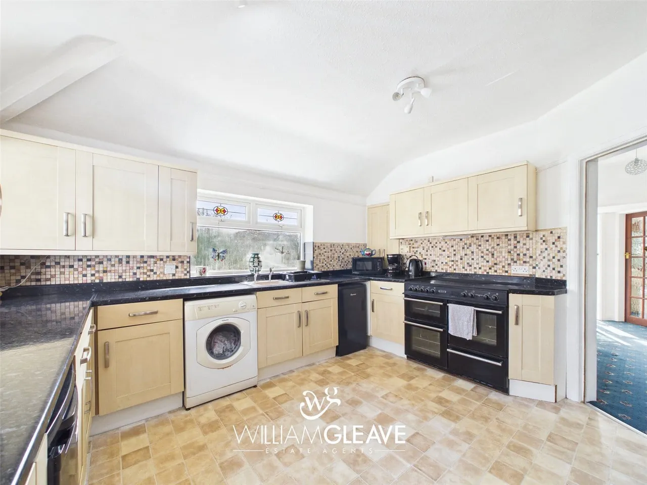 St. Hilarys Drive, Deganwy, Conwy, LL31 9SS, photo 8