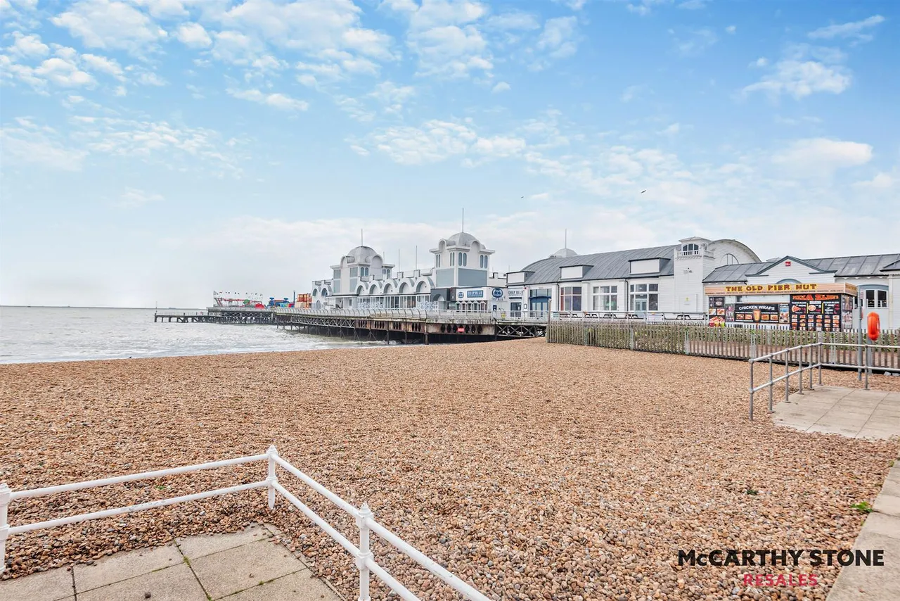 South Parade, Southsea, PO4, photo 9
