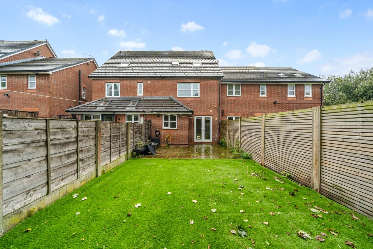 Hawkhurst Park, Leigh, WN7, photo 16