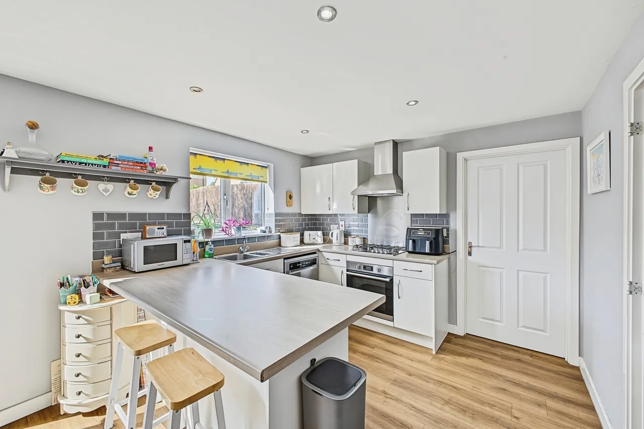 York Way, Northampton, NN5, photo 4