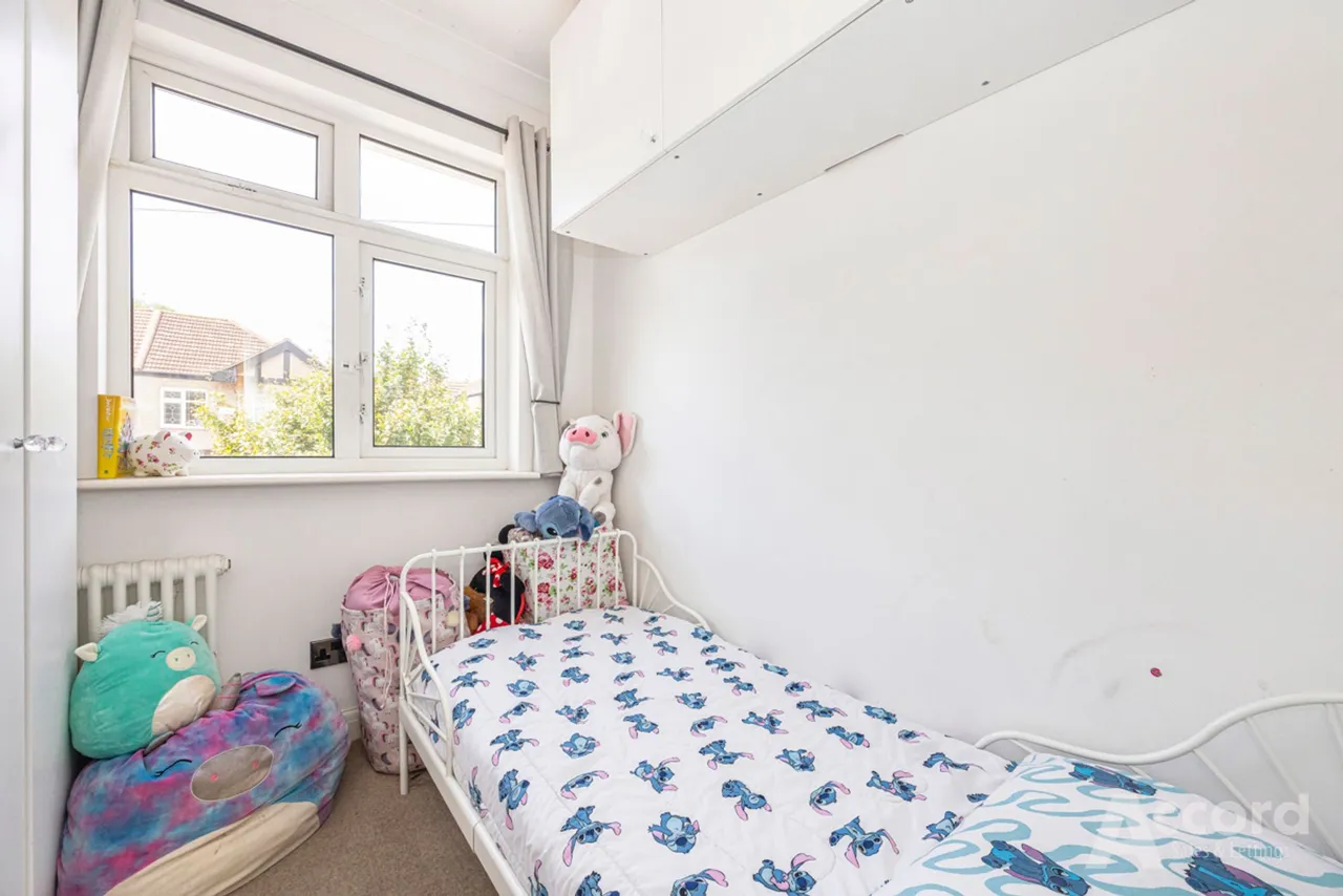 Parkside Avenue, Romford, RM1, photo 40