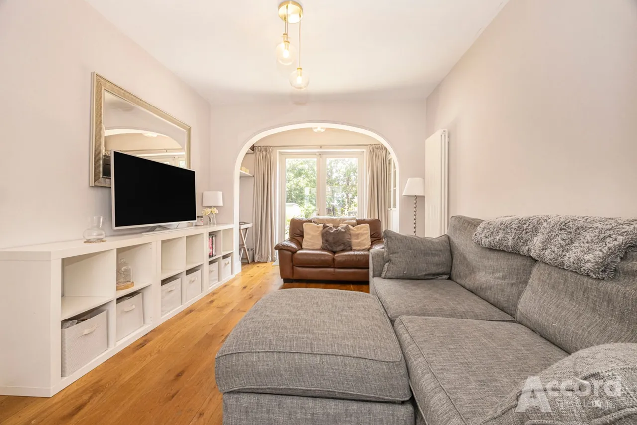 Parkside Avenue, Romford, RM1, photo 26
