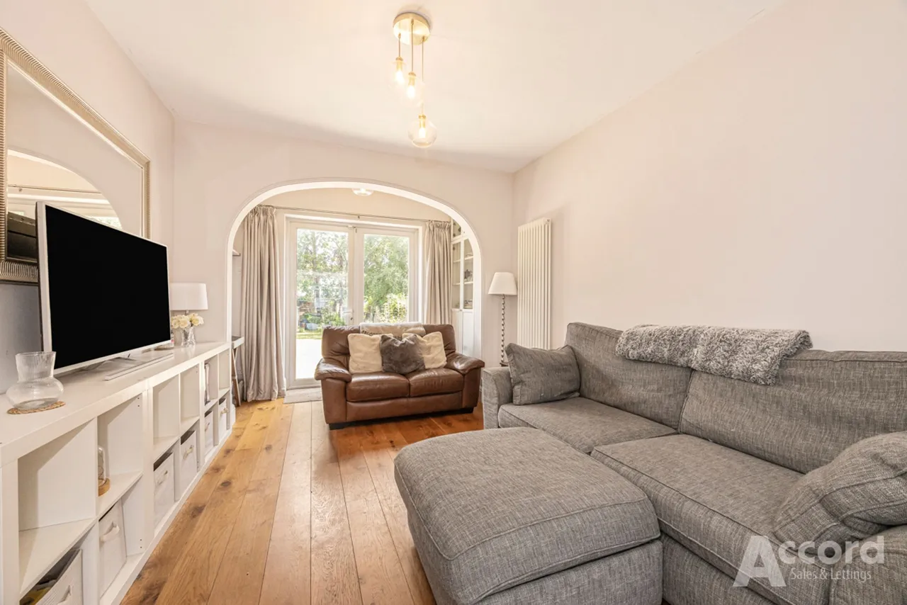 Parkside Avenue, Romford, RM1, photo 31