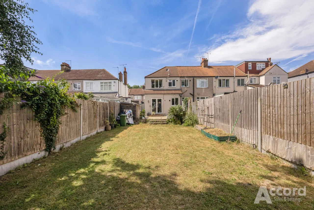 Parkside Avenue, Romford, RM1, photo 22