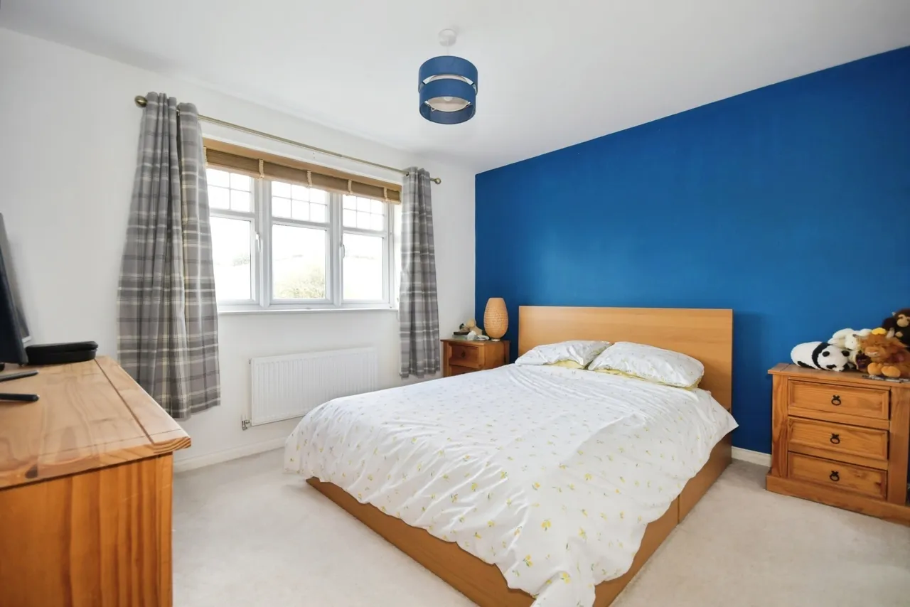 Poppy Crescent, Chesterfield, S41, photo 8