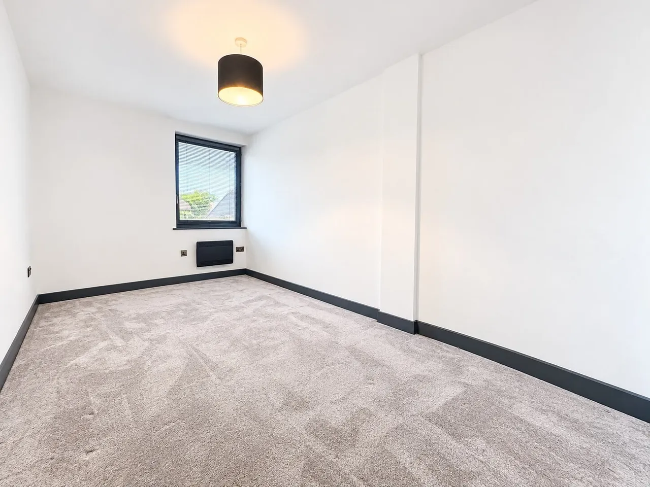 Fencliffe Road, BD16, photo 4
