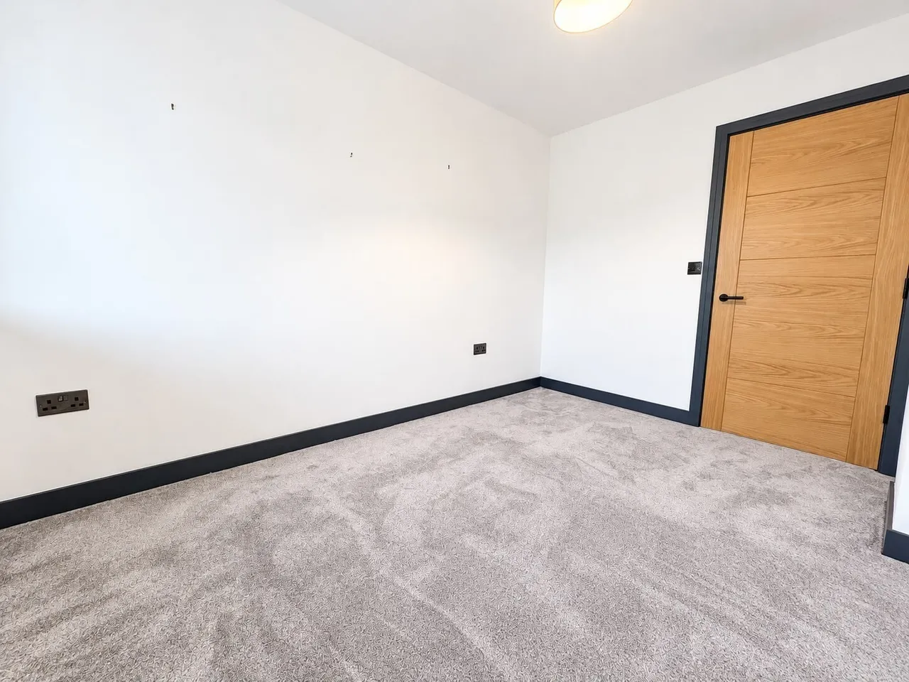 Fencliffe Road, BD16, photo 7