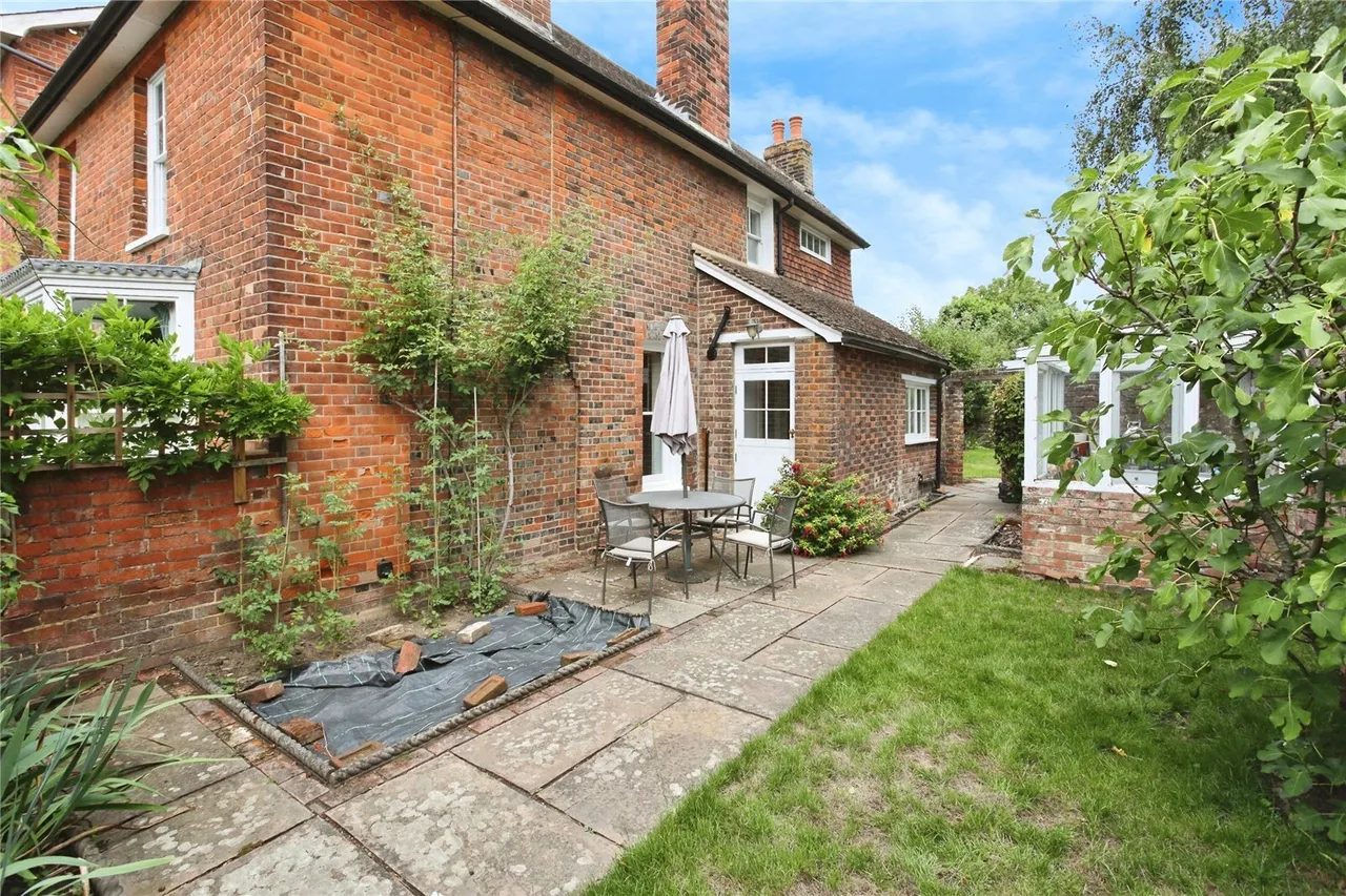 Charlton Terrace, Tonbridge, TN9, photo 14