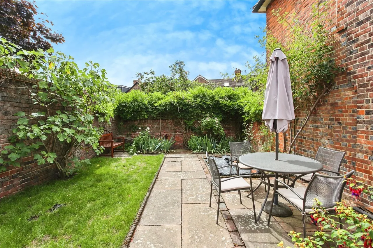 Charlton Terrace, Tonbridge, TN9, photo 11